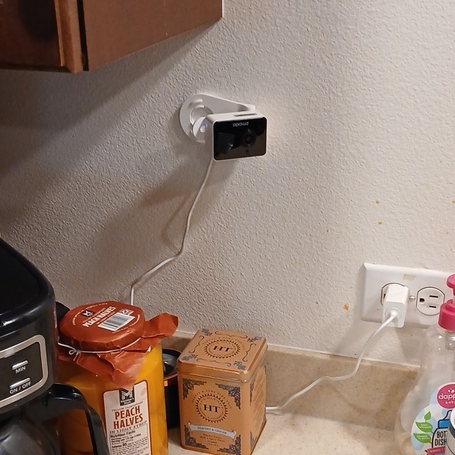Zmodo Mini Pro Indoor/outdoor Wi-Fi IP Security/baby/Senior/pet monitor gallery