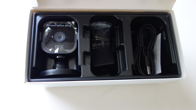 The Blink Mini 1Black High-Resolution, Compact security Camera UPC: 840268988838 gallery