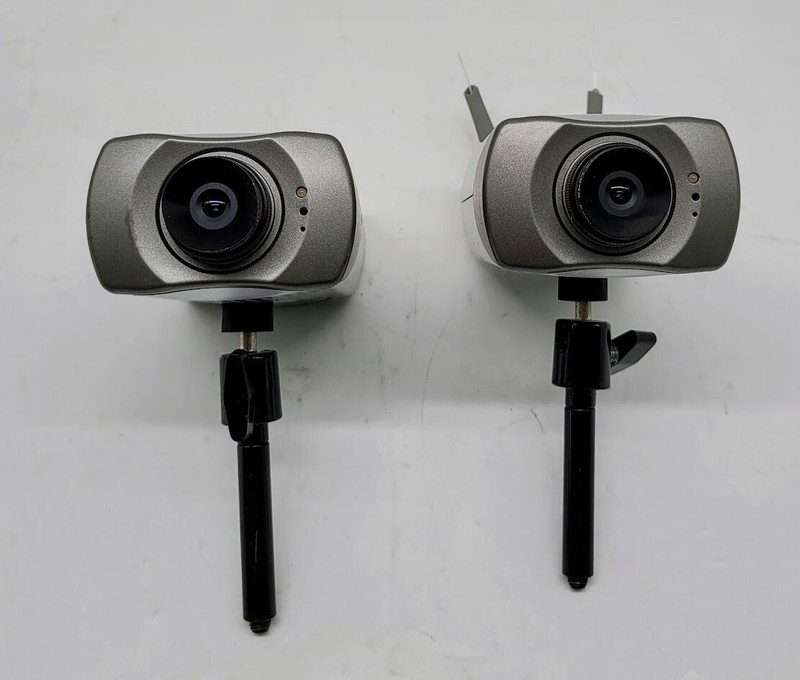 LOT OF 2 D-Link DCS x1 D-Link DCS-2100+ Network x1 DCS-2000 Internet Camera