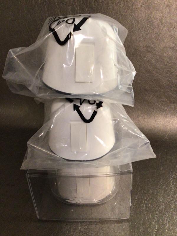 3 ARLO Light AL1101 - 3 Mounts - Bridge ABB1000 - No Batteries ***** NWOB gallery