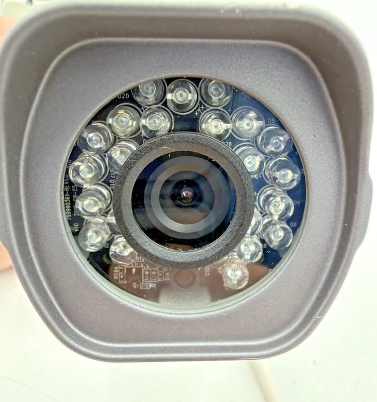 Zmodo ZP-IBH15-W 1080p (2) Wireless Outdoor Security Night Vision Video Cameras gallery
