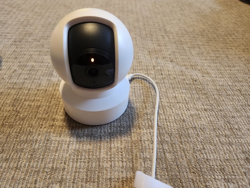 TP-Link Wi-Fi Kasa Spot Pan Tilt 2k Security Camera