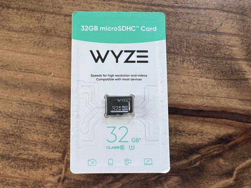 Wyze Cam v3 Indoor/Outdoor Security Camera With 32GB MicroSDHC Card NIB gallery