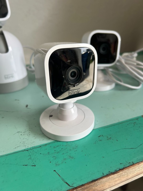 Blink Security System - 2 Indoor Mini and 2 Mini-Tilt gallery