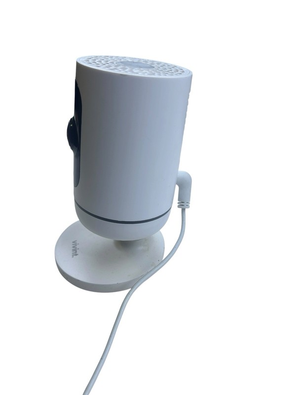 Vivint Ping SmartHome Indoor Camera V-CAM1 gallery