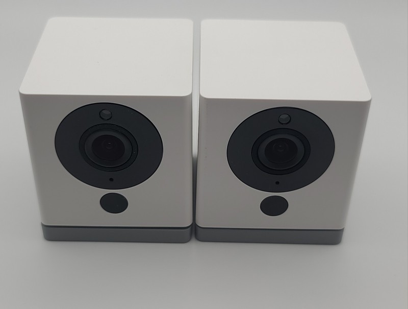 Lot of 2 Wyze Cam WYZEC2 Indoor Smart Home Security Camera - CIB - USED gallery