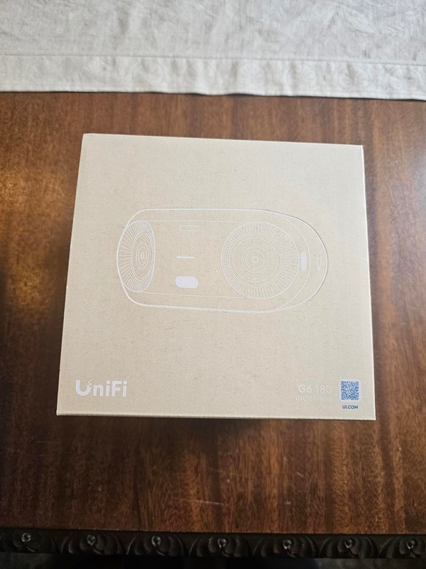 **NEW** UniFi G6 180 Indoor/Outdoor Dual Sensor Camera – White (UVC-G6-180-W)