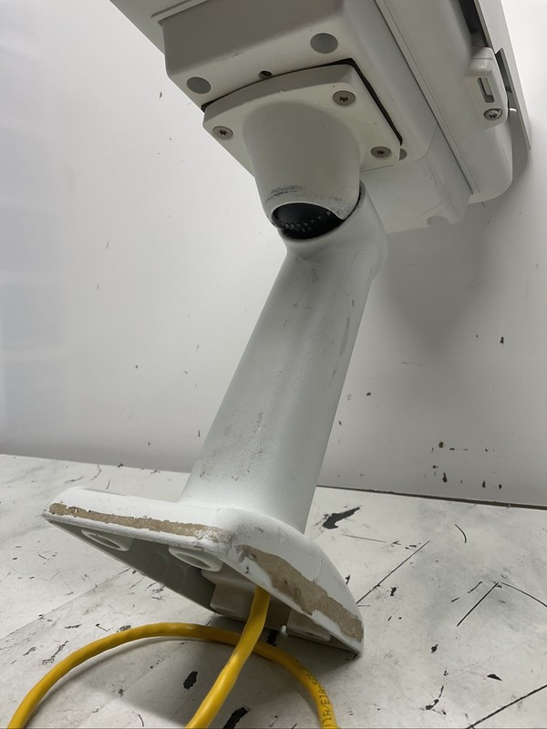 AXIS P1354-E CCTV SECURITY CAMERA 0528-501-02 w/ Mount. J-46 gallery