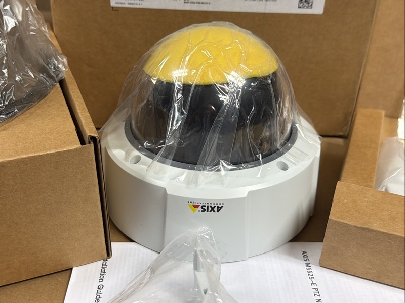 AXIS M5525-E 60HZ IP Network Outdoor Camera 01146-001 10X PTZ 2MP FAST SHIPPINGo gallery