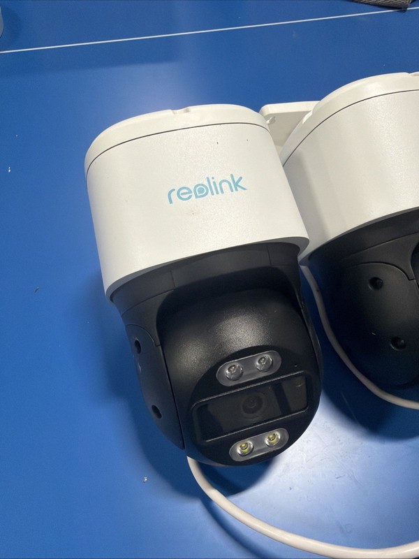 Lot of (4) Reolink RLC-830a gallery