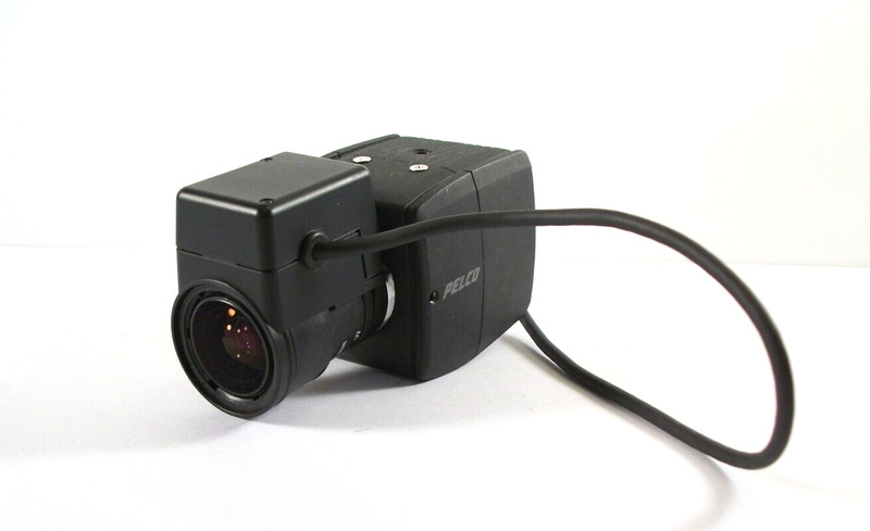 Lot of 2 Pelco CCC1300H-2 Security Camera W/ Pelco Lens 1:1.4 3.5-8mm