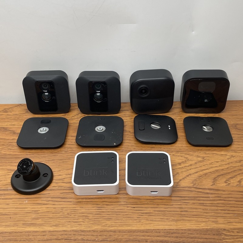 Lot of 4 Blink Wireless Security Camera Various Model + 2 Sync Module 2 UNTESTED