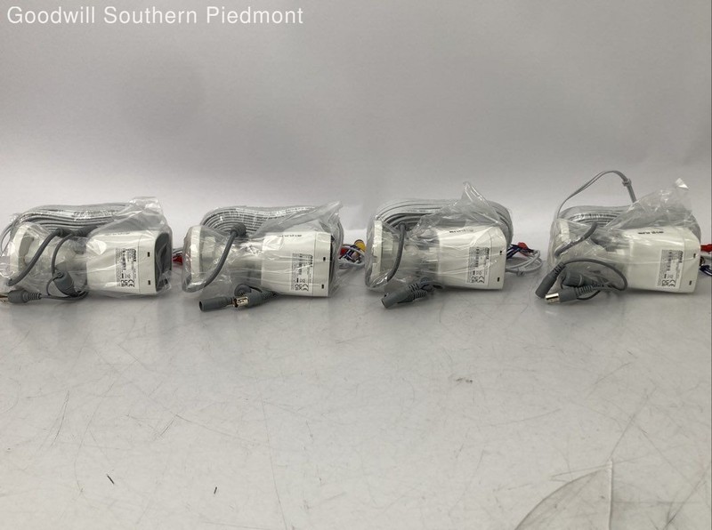 Set of 4 Annke CR1CV N04 DC 12V Surveillance Bullet Cameras - Open Box gallery