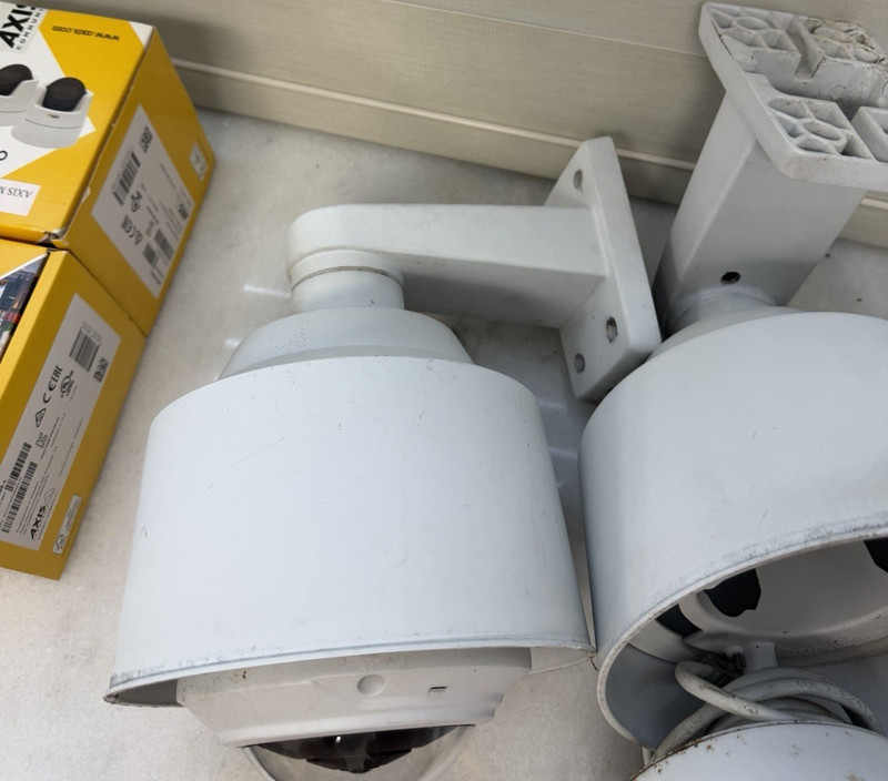 Axis M31 Network Dome IP Cameras Wired Color PoE Outdoor/Weatherproof White
