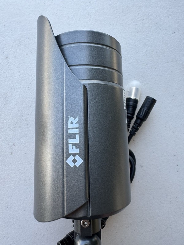 Flir DBB533TL 900TVL 960H EXmor MP Bullet 3.6mm 90ft Smart IR IP66 12V gallery