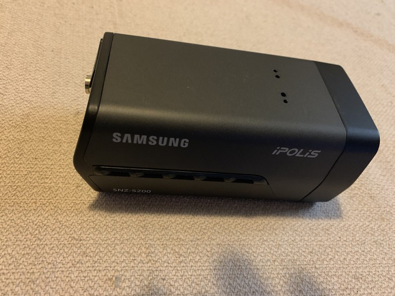 Samsung SNZ-5200 Network PoE Camera | 1.3MP 720p HD Day/Night 20x Zoom gallery