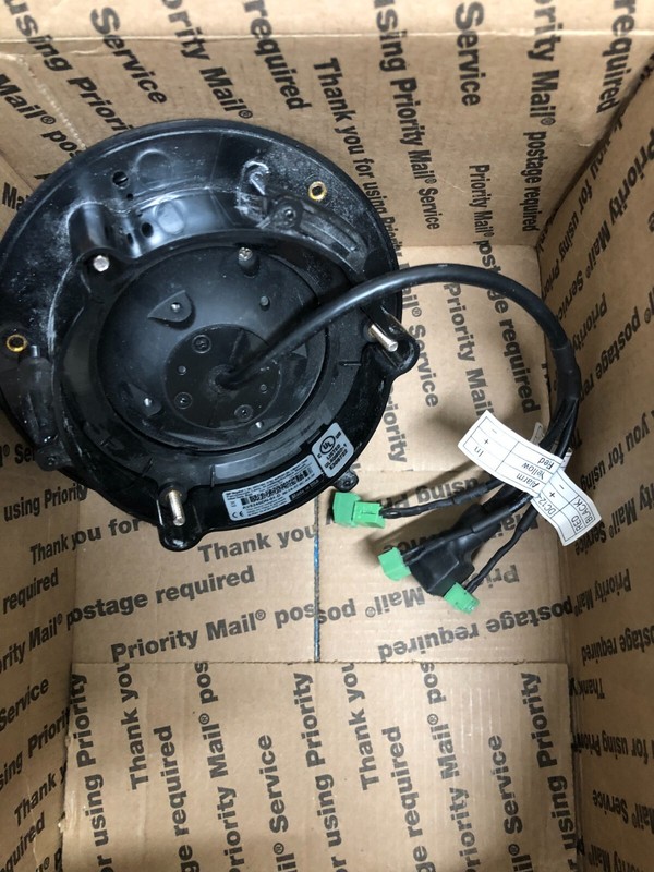 Arecont Vision AV5245dn-01-d *MISSING OUTER PLASTIC COVER* gallery