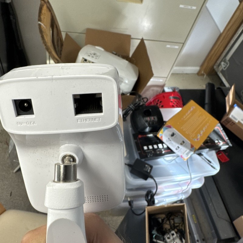 TP-link NC220 gallery