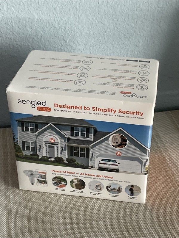 Sengled Snap Outdoor HD Security Camera With LED Floodlight NEW SEALED gallery