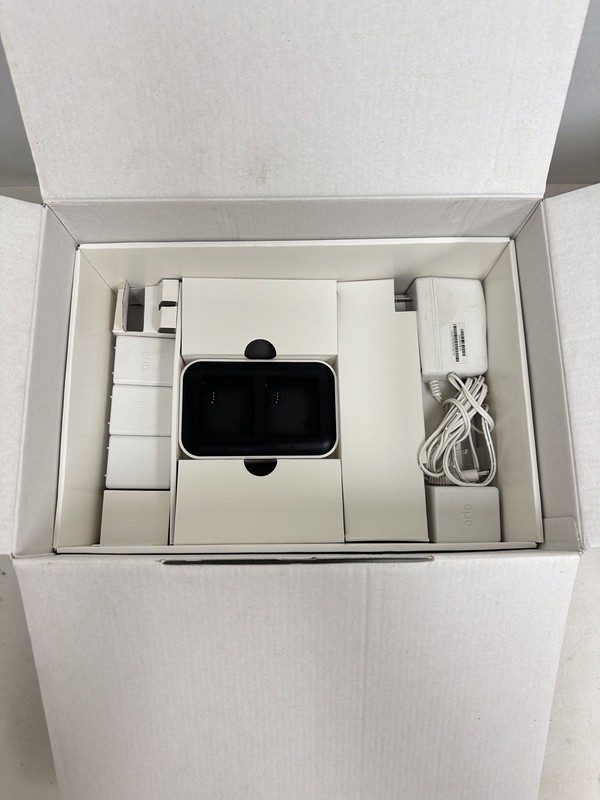 Arlo Pro 4 2K HDR Spotlight Security Camera System - VMC4350P-1BYNAS. READ gallery