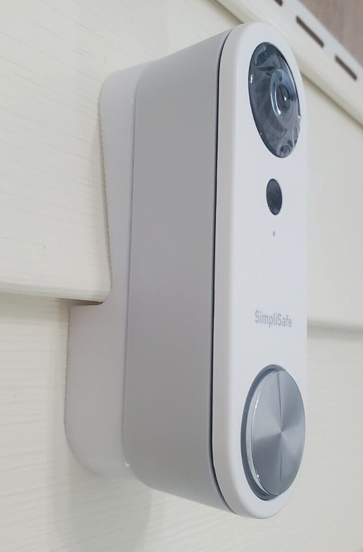 SimpliSafe Video Doorbell Angle Adjustment Mount Wedge 4" Vinyl Siding Mount gallery