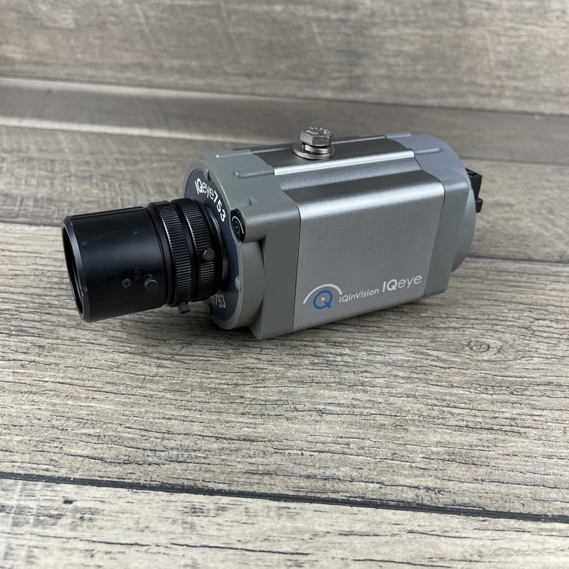 IQ eye 753 IP Camera Day/Night DPTZ IQinVision ethernet iqeye cf Media