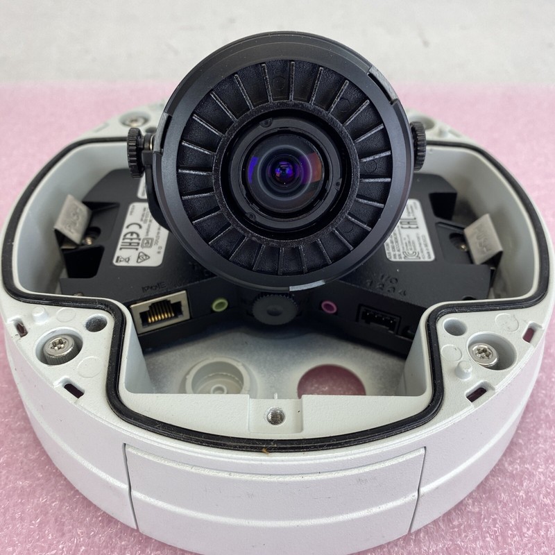 AXIS 0382-001-03 Vandal resistant P3343-VE 6MM POE network security camera gallery