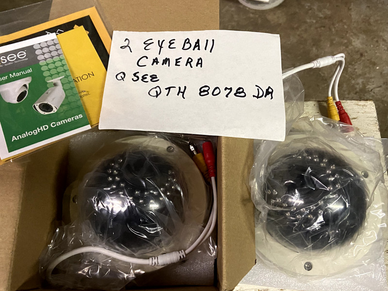 Q-See Camera bundle & security system (new, in box) gallery