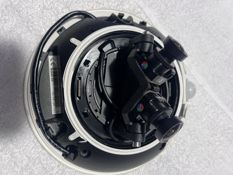 MOBOTIX D15Di DUAL DOME SECURITY CAMERA 1080P HD IP66 Great Condition Works gallery