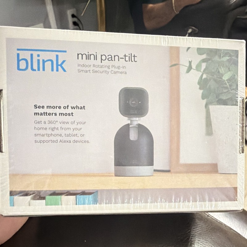 Blink Mini Pan-Tilt 1080p Indoor Wi-Fi IP Camera, Motion Detect, 2-Way Audio