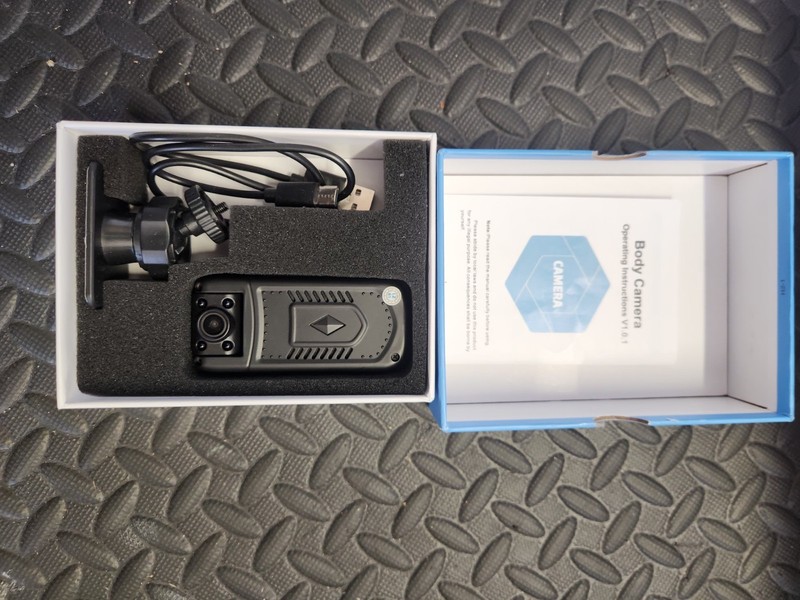 1080p FHD Body Camera Rotating Lens Wide Angle Night Vision Motion Black gallery