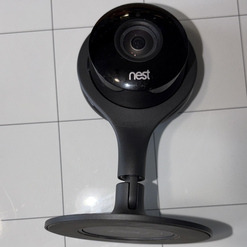 Nest Nest Cam 1080p Indoor Wi‑Fi IP Camera, Black, Stand, Google Assistant gallery