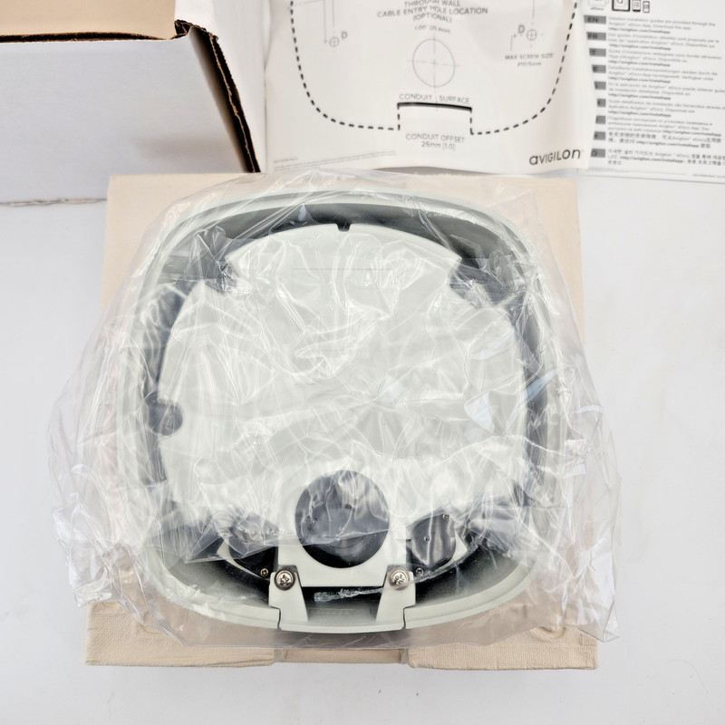 Avigilon 3.0C-H4A-DO1 3.0MP H4 HD Outdoor Dome IP Camera New Open Box gallery