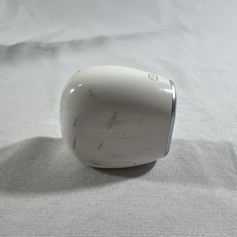 NETGEAR Arlo VMC3030 Wireless Indoor/Outdoor Security Camera NO Batteries gallery