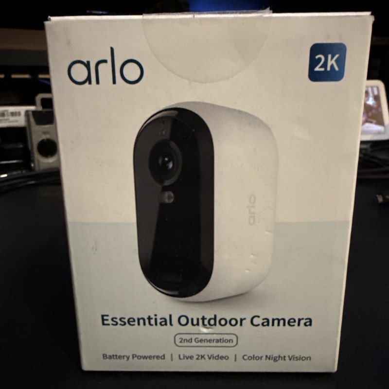 Arlo Essential Outdoor 2nd Gen 2K Wireless Security Camera White **OPEN**