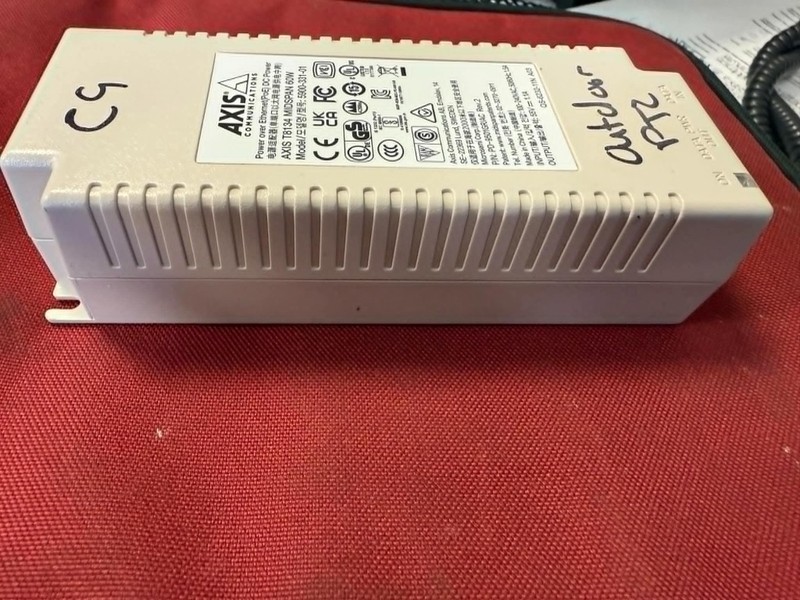 AXIS Communications 60W PoE Injector T8134 Midspan Power Supply 5900-331-01 gallery