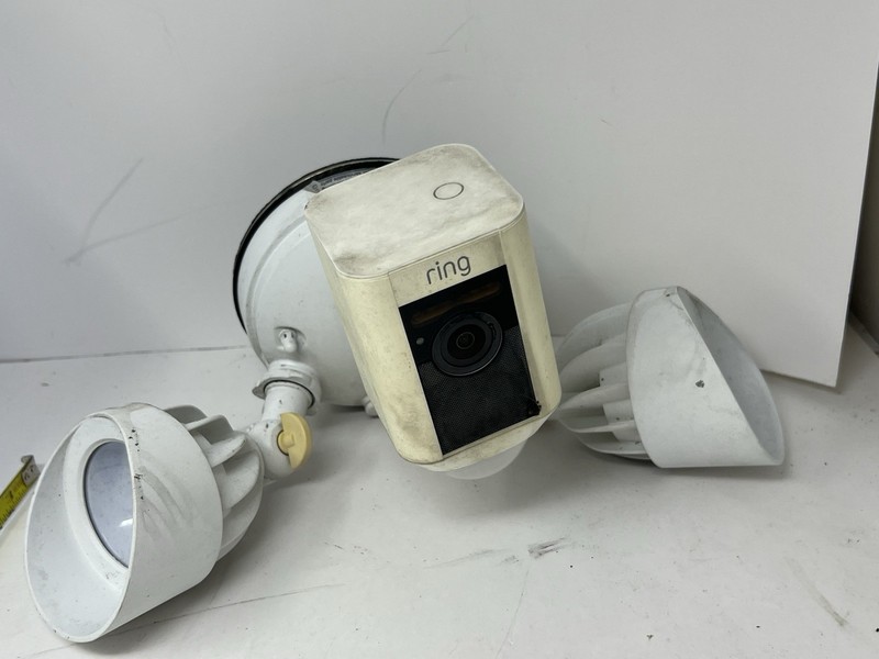 ✅ Ring Floodlight Cam Wired Plus Security Camera – 2210C-XYZ✅