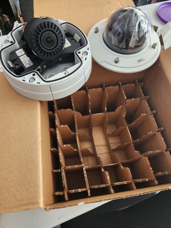 Sealed AXIS P3375-VE Network Camera gallery