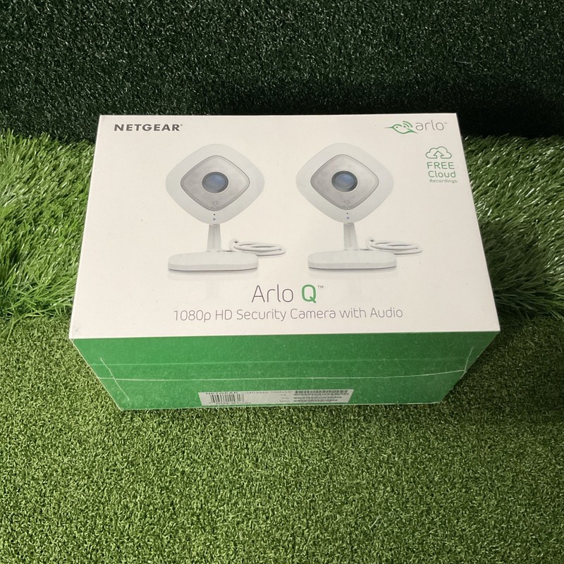 Arlo Technologies Q 1080p HD Security Camera With Audio 2 Pack- Sealed New