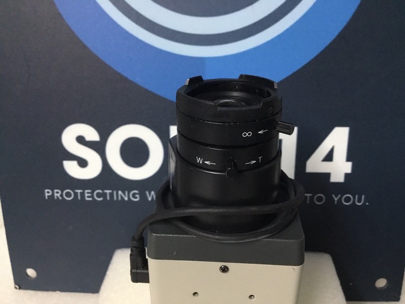 GANZ YCH-02B Security Color Camera W/ 3.5-10.5mm 24vac/12vdc TESTED! gallery