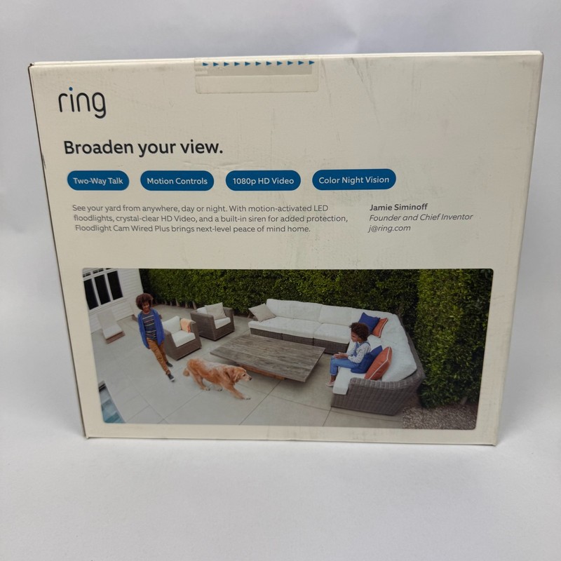 NEW SEALED Ring Floodlight Cam Wired Plus Outdoor Security Camera 1080p w/ Siren gallery