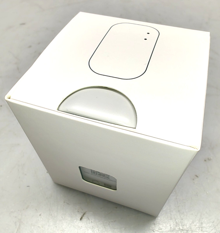 BRAND NEW Blink System Sync Module Core - Camera Not Included gallery
