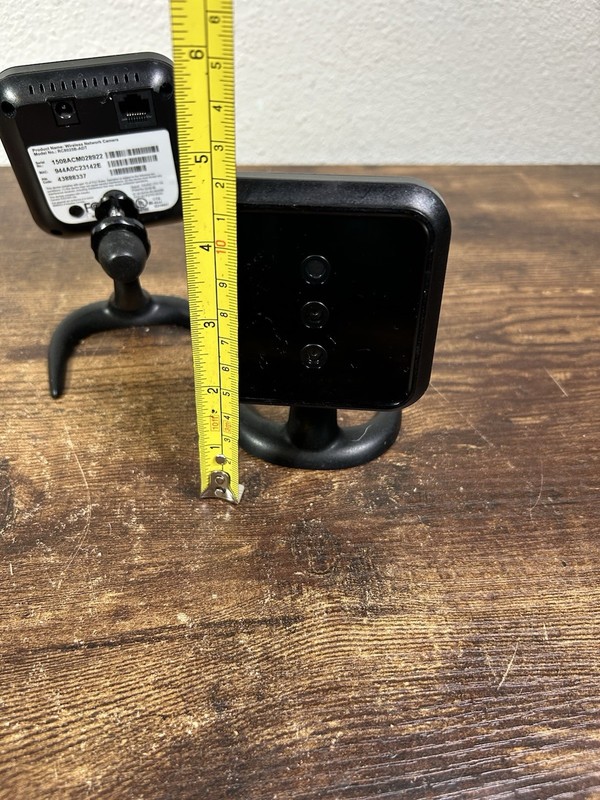 Lot Of 2 ADT wireless network camera rc8025b-adt - Untested - Parts Or Repair gallery