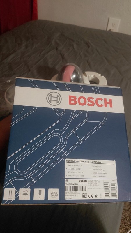 Bosch VDN-5085-V321S FlexiDome AN 5000 960H D/N WDR 2.8-10.5 NTSC+SMB *Read gallery