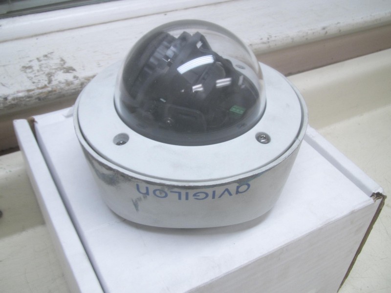 Avigilon 320-1019A / 4.0-H5A-DP1 Dome IP Surveillance Camera FREE SHIPPING gallery