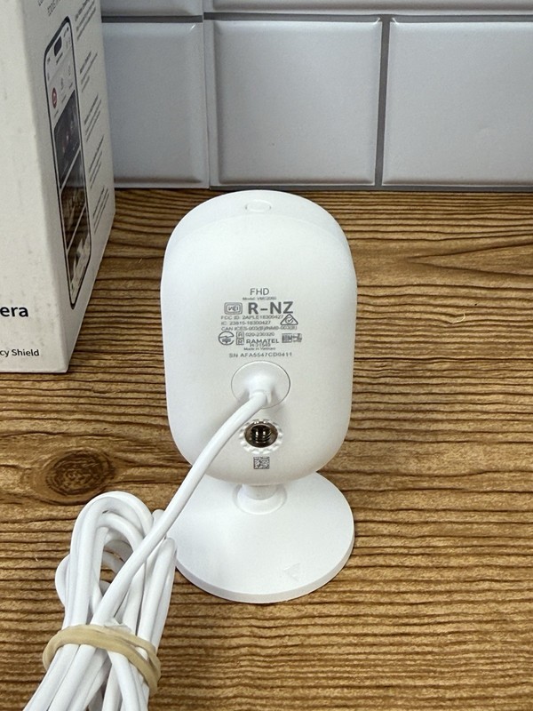 ARLO ESSENTIAL SECURITY CAMERA HD INDOOR WIRED 2ND GEN 1 CAM - TESTED - READ gallery