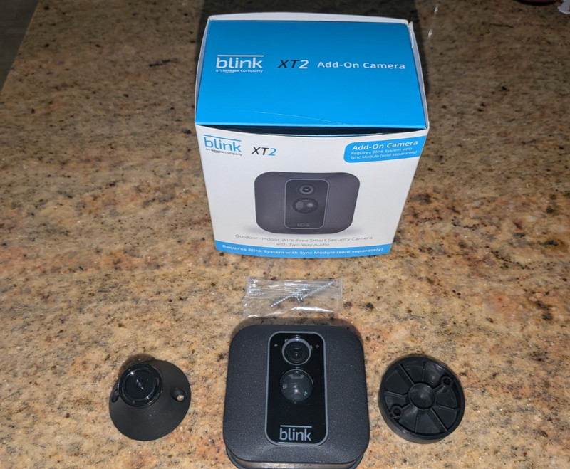 Blink XT2 Wi-Fi 1080p Indoor/Outdoor Security Camera – Black (53-020303)