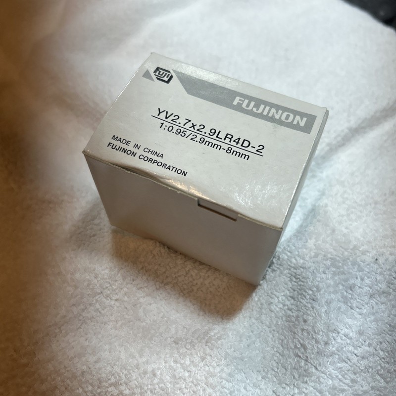 Fujinon Lens YV2.7x2.9LR4D-2 2.9-8mm 1/3" CS-Mount For CCTV