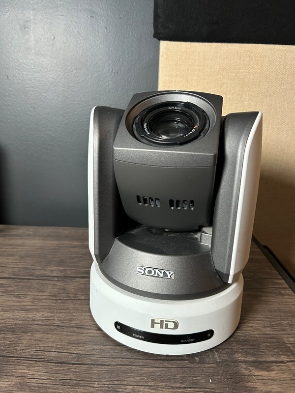 Sony BRC Z700 HD 3CMOS PTZ Video Camera w/ BRBK HSD1Module #2