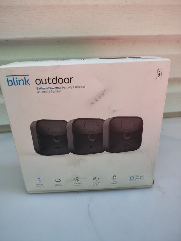 Blink Outdoor Wireless Battery IP Security Cameras 3-Cam System Night Vision